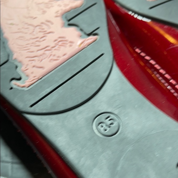 JUICY COUTURE "Maxwell" flat - Picture 8 of 9